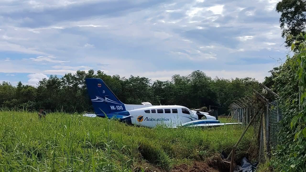 La Dirección Técnica de Investigación de Accidentes inició las investigaciones para esclarecer las causas del percance aéreo.