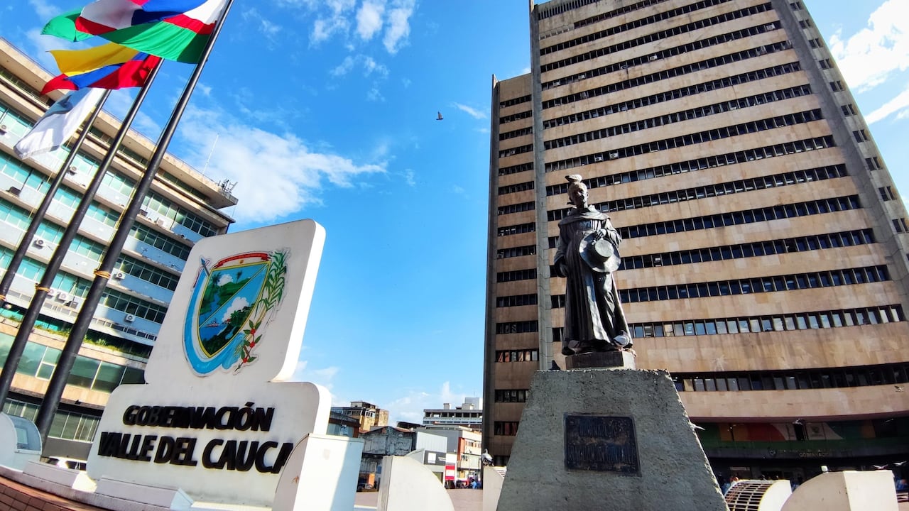Sede principal Gobernación del Valle del Cauca. Carrera 6 entre calles 9 y 10 Edificio Palacio de San Francisco (Cali, Valle del Cauca)