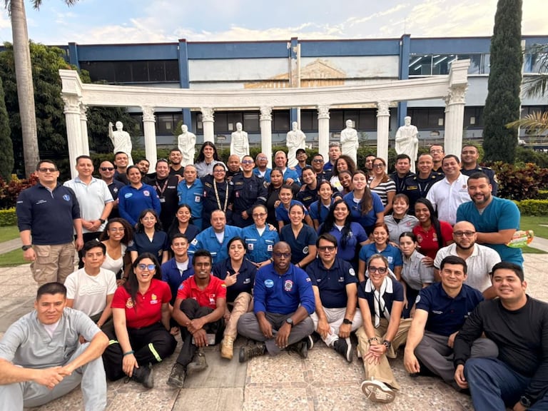 Cerca de 100 integrantes de organismos de socorro y personal de salud participaron en el curso Basic Emergency Care (BEC), desarrollado por la Organización Mundial de la Salud y la Organización Panamericana de la Salud, realizado en la Universidad Santiago de Cali.