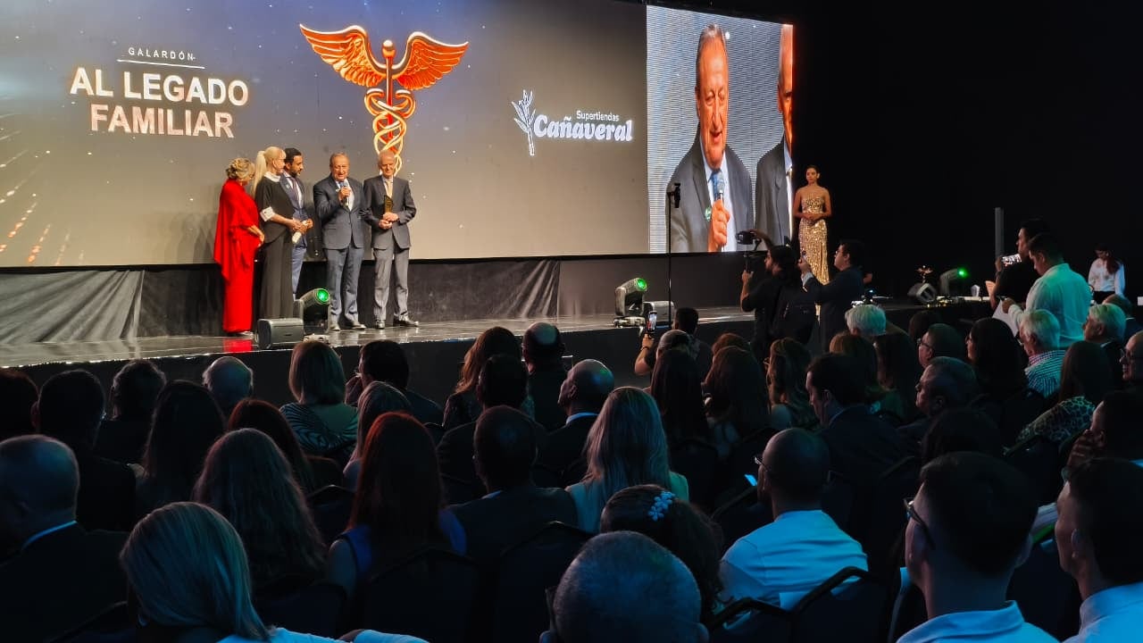 Imagen de la ceremonia de la 'Noche Mejor del Año', de Fanalco Valle.