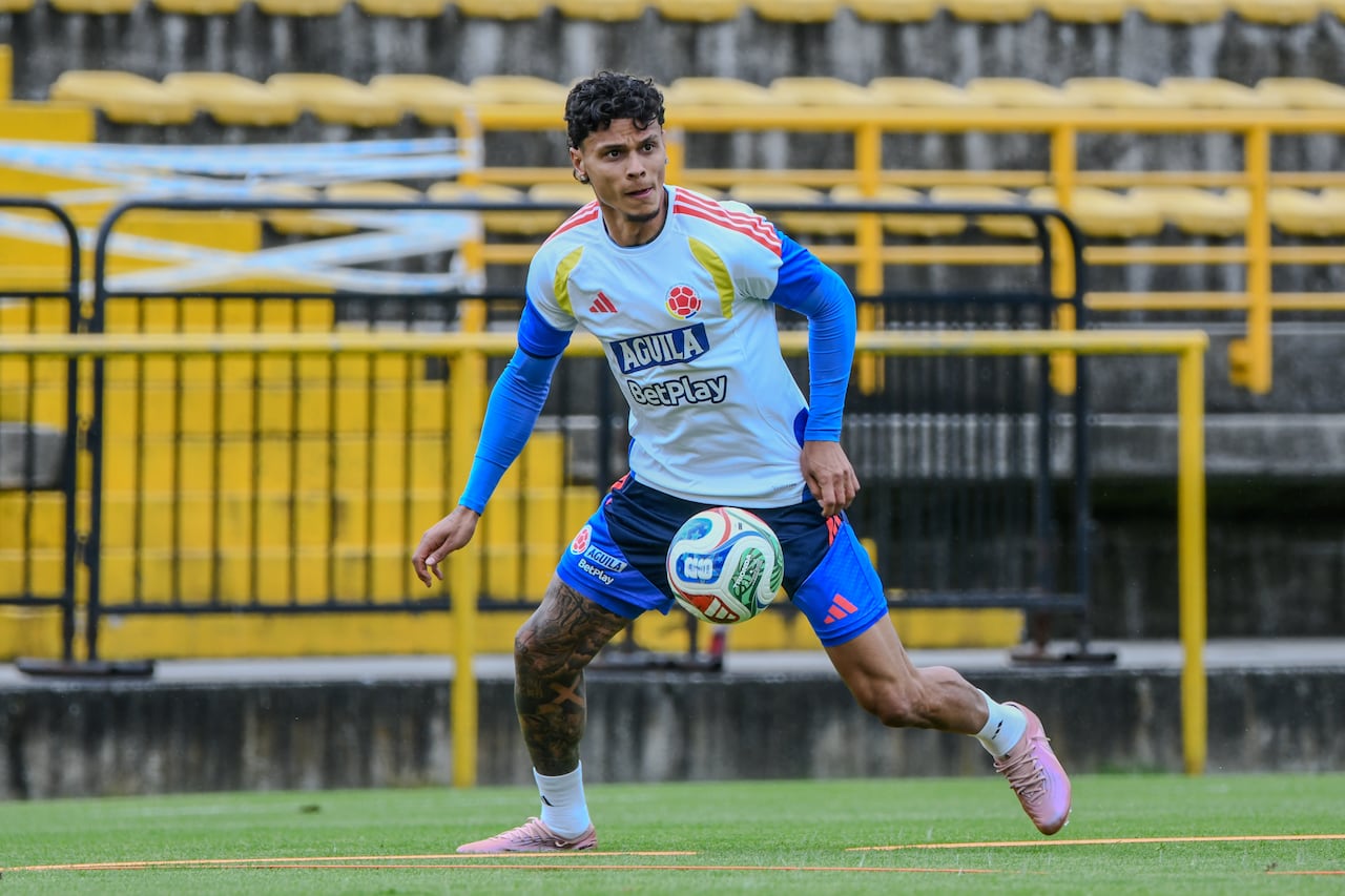 Entrenamiento de la Selección Colombia en Bogotá para su partido preparatorio ante Costa Rica