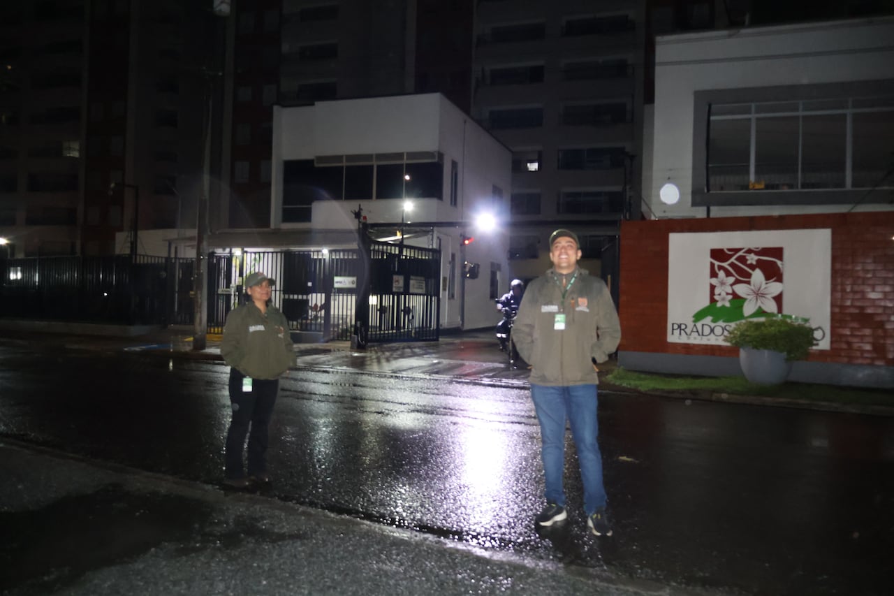 Los grupos designados midieron los niveles de ruido.