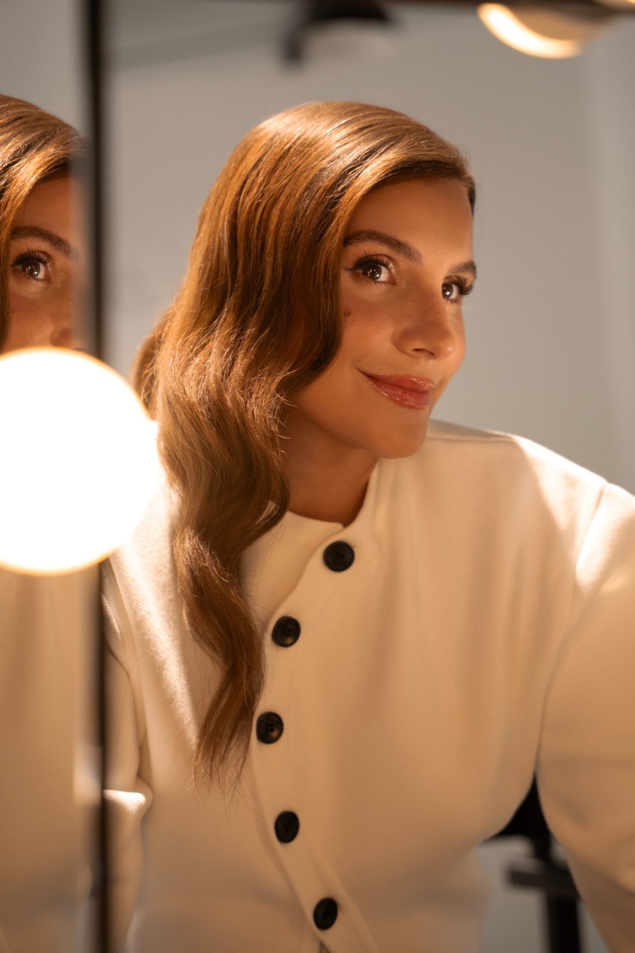 Marcela García prefiere los tonos nude, que destacan su sonrisa, sin exagerar.