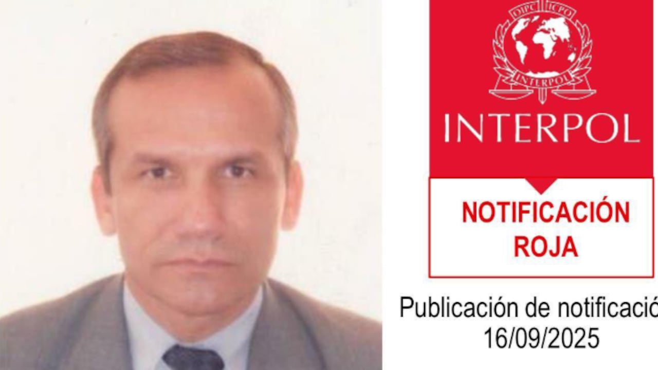 Circular Roja de Interpol en contra Carlos Ramón González.