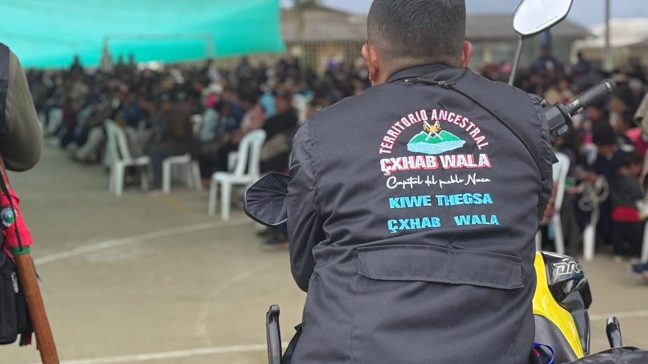 Las comunidades no quieren que los integrantes de este grupo armado al margen de la ley estén en sus veredas y territorios, por eso les dieron tres días para que salieran de los mismos.