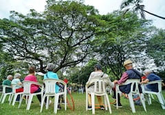 Centro Vida es un programa para el bienestar del adulto mayor, que impacta de manera positiva en sus vidas, mejorando a nivel físico, mental, emocional y espiritual, posible a través de los programas creados por la Alcaldía de Santiago de Cali y la Secretaría de Bienestar Social, operado por la E.S.E. San Miguel. Foto Jorge Orozco