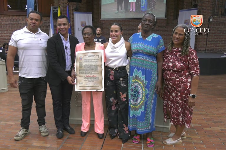 María Antonia Cuero, de 124 años, fue condecorada por el Concejo de Cali.