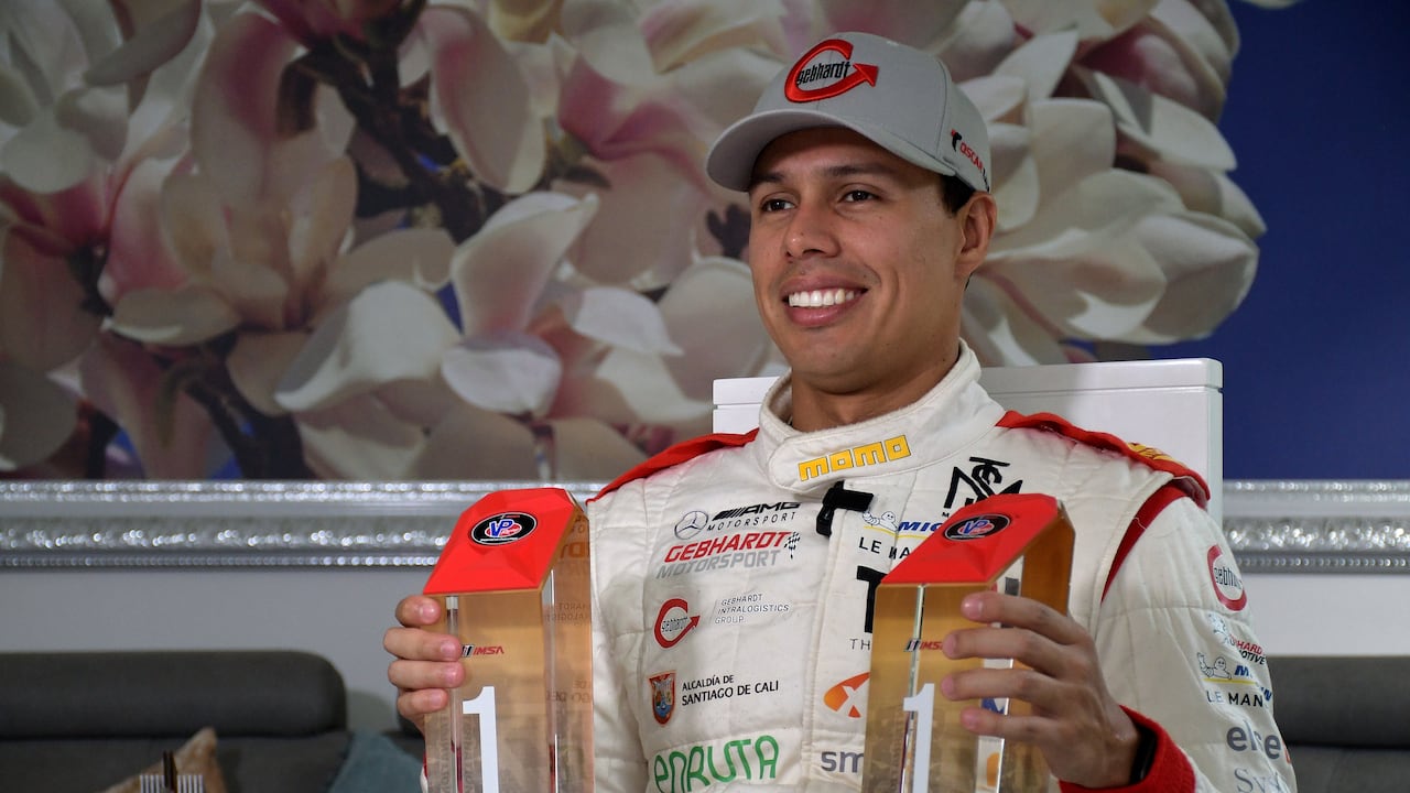 Oscar Tunjo Deportista Colombiano de Carros de Carreras