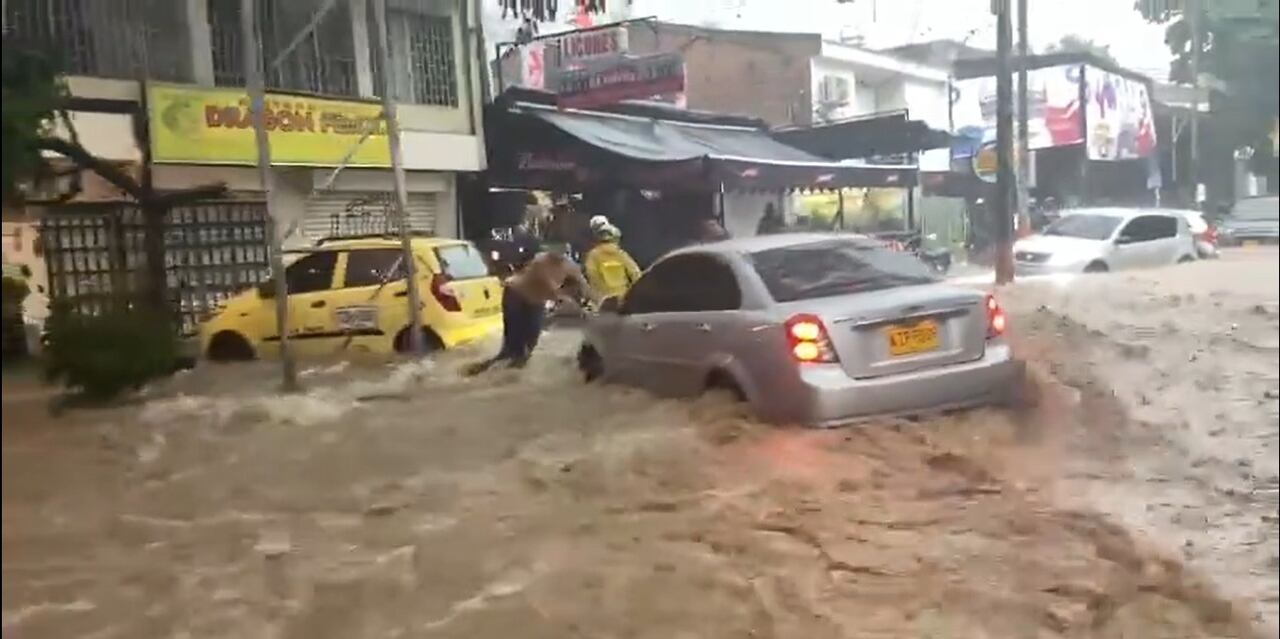 Inundaciones tras las lluvias en la ciudad de Cali.