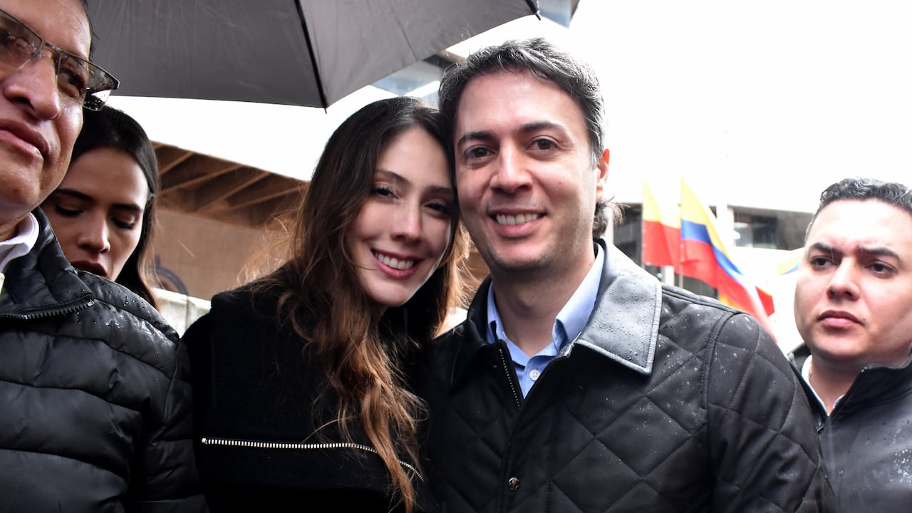 Daniel Quintero y su esposa, Diana Osorio.