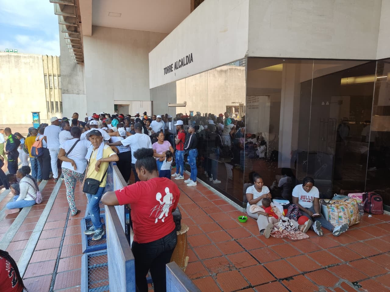 Estos ciudadanos aseguran que se muestran preocupados por una orden de desalojo en ese corregimiento, razón por la cual piden acordar una alternativa de vivienda.