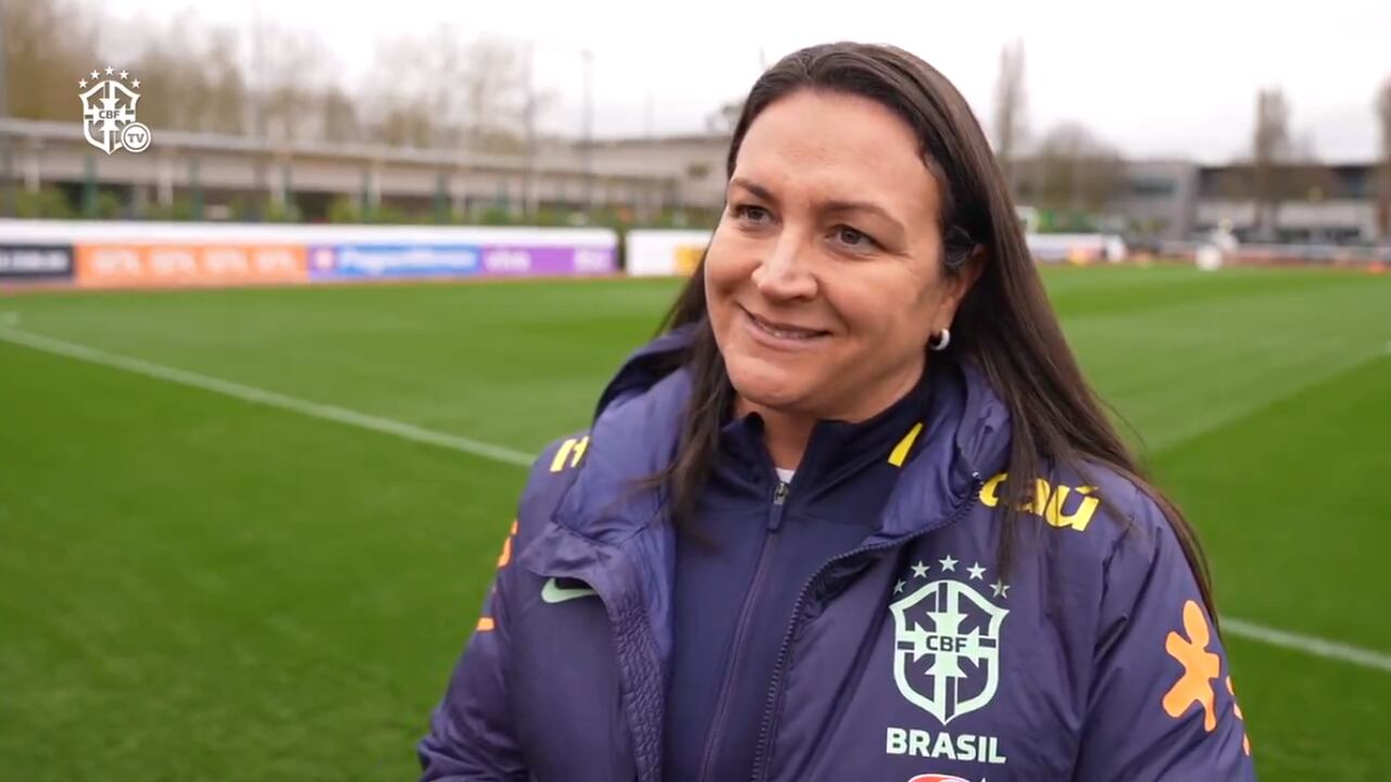 Marisa Santiago es la nueva psicóloga de la Selección de Brasil.