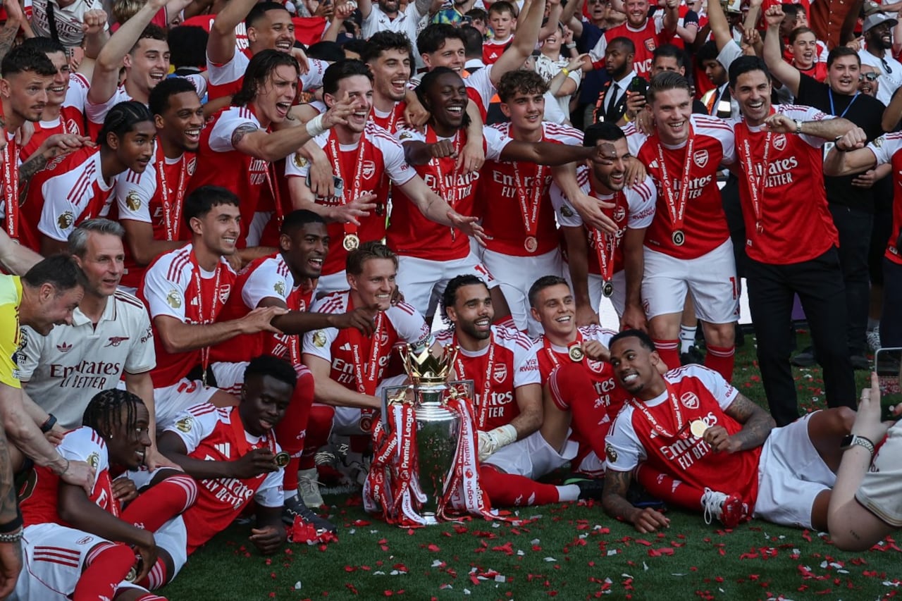 Arsenal campeón de la Premier League 2025 - 2026