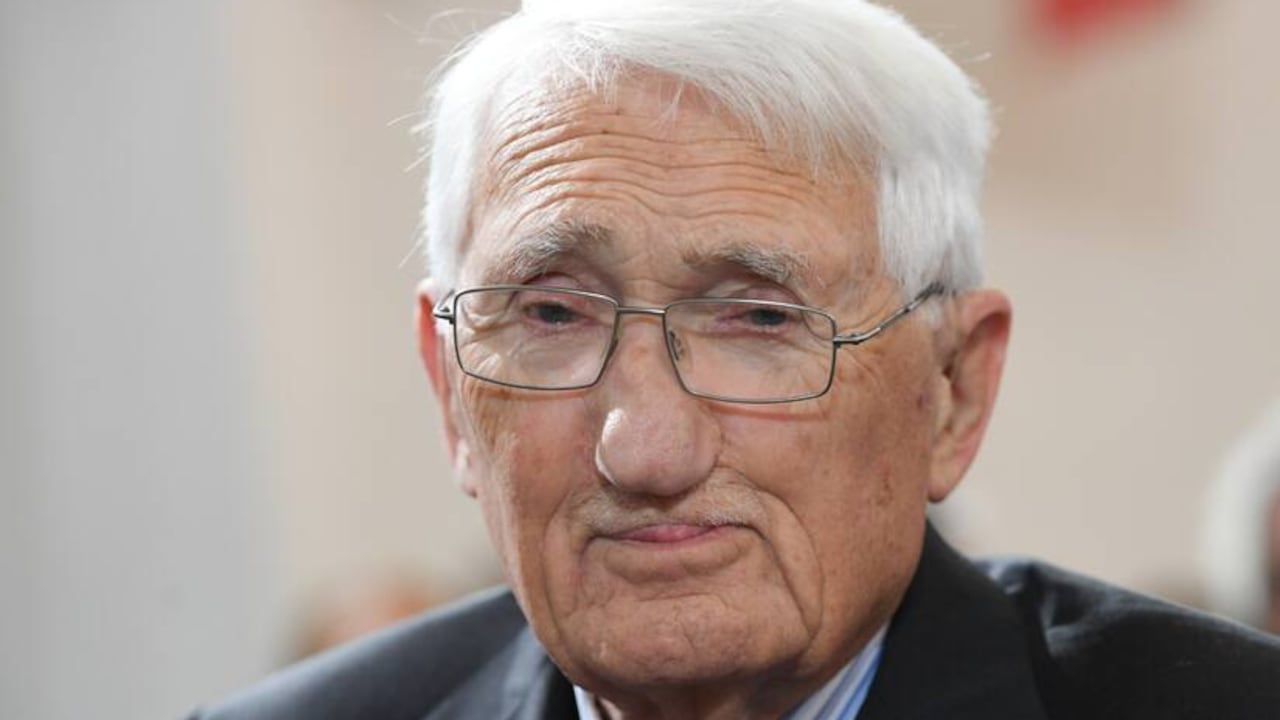Muere el filósofo alemán Jürgen Habermas a los 96 años.