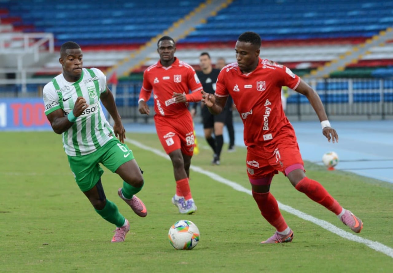Imagen del partido entre América de Cali y Atlético Nacional por la fecha 6 del Grupo A de los cuadrangulares semifinales del segundo semestre de la Liga Colombiana 2025.