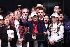 Marcha por la defensa del salario mínimo vital, presidente Gustavo Petro en la Plaza de Bolívar.