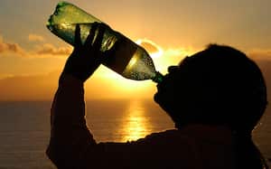 Sed, calor, agua, imagen de referencia.