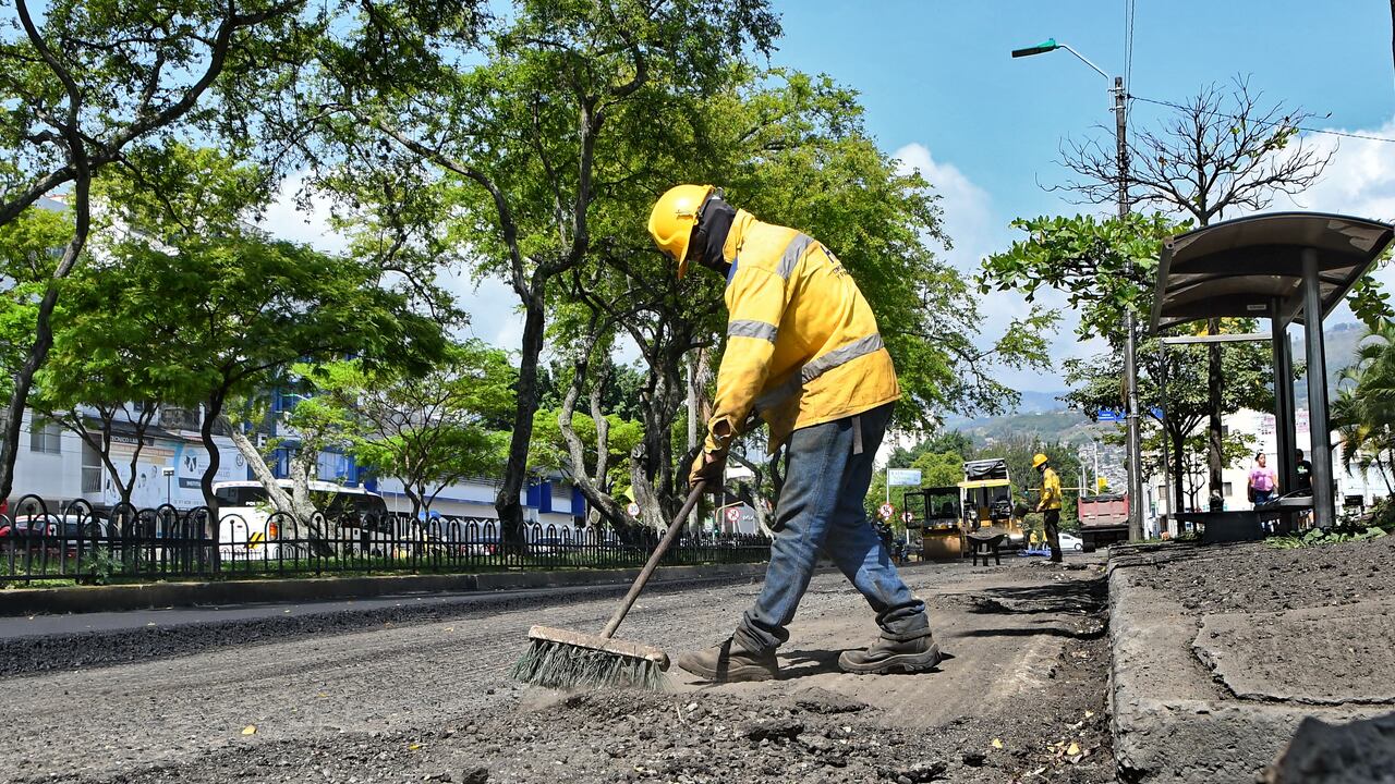 Al ritmo de salsa, Alcaldía de Cali celebra que van más de 60 kilómetros de malla vial intervenida, FOTOS Wirman Rios, Octubre 12 de 2024, EL PAIS