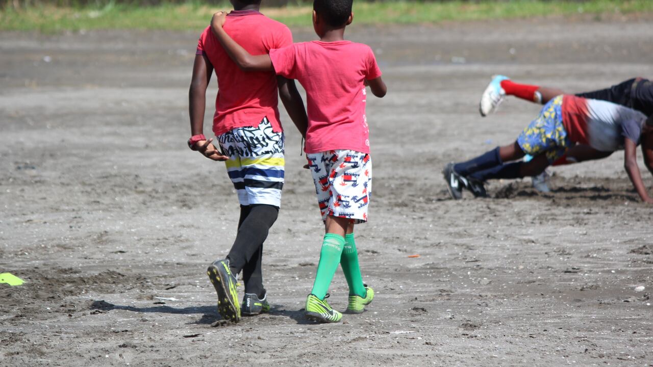La Fundación Fútbol Pazífico ayuda a los menores, en condición de vunerabilidad del sur del país.