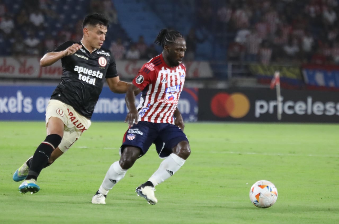 Copa libertadores Junior universitario