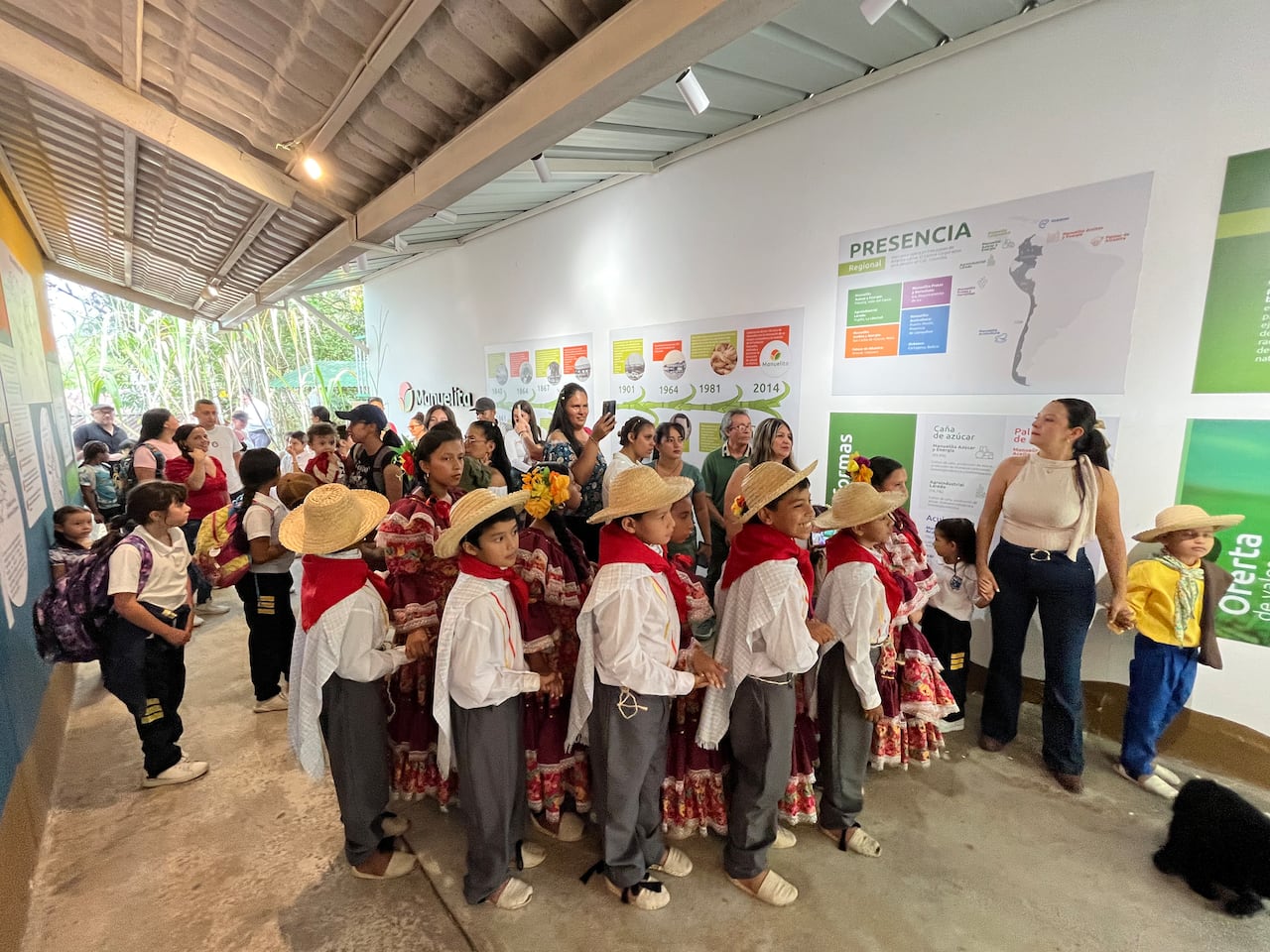 Cerca de 4.500 personas visitan cada año el Aula Dulce Manuelita, entre estudiantes, docentes, investigadores, familias y turistas.