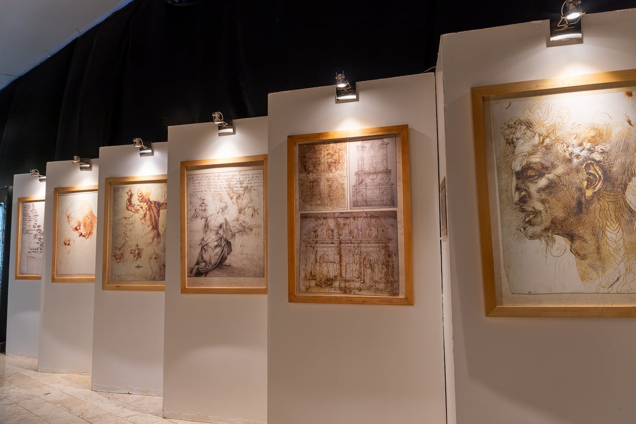 Las obras de Miguel Ángel hacen parte de la muestra que busca acercar el arte y la historia a los visitantes.