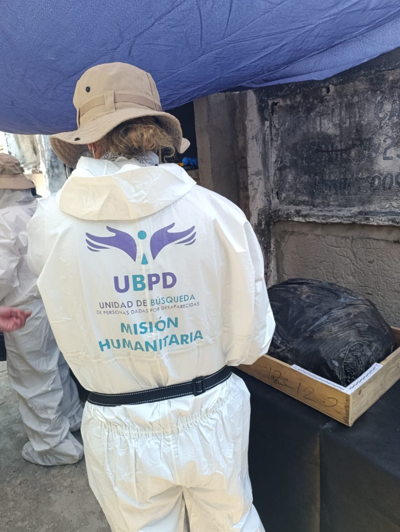 Personal de la Ubpd tiene que recolectar tanta información como les sea posible. Esto es crucial de cara a la identificación de los restos.