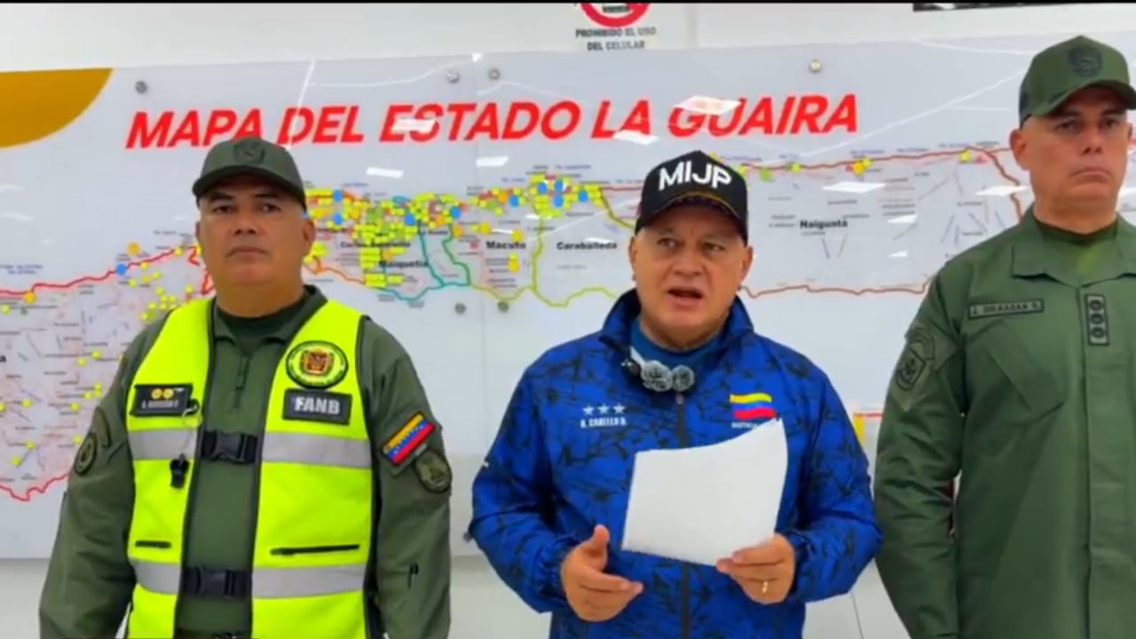 Diosdado Cabello anuncia el cierre vial de La Guaira.