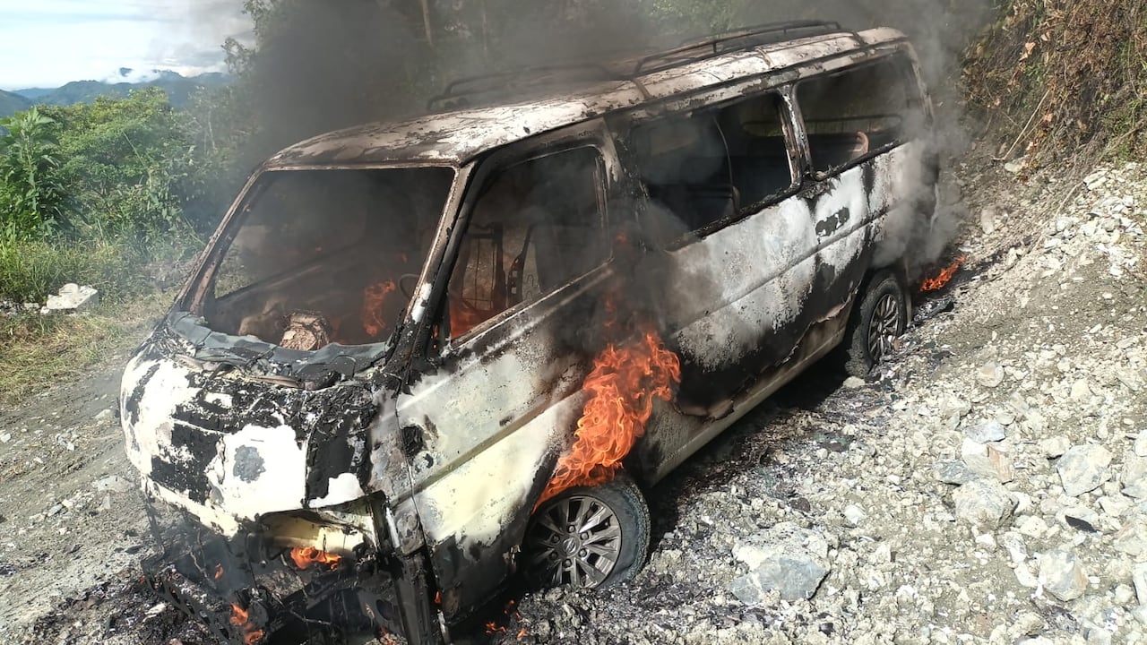 Según denuncias, los responsables serían integrantes de un grupo armado ilegal que exigía millonarias extorsiones a la empresa.