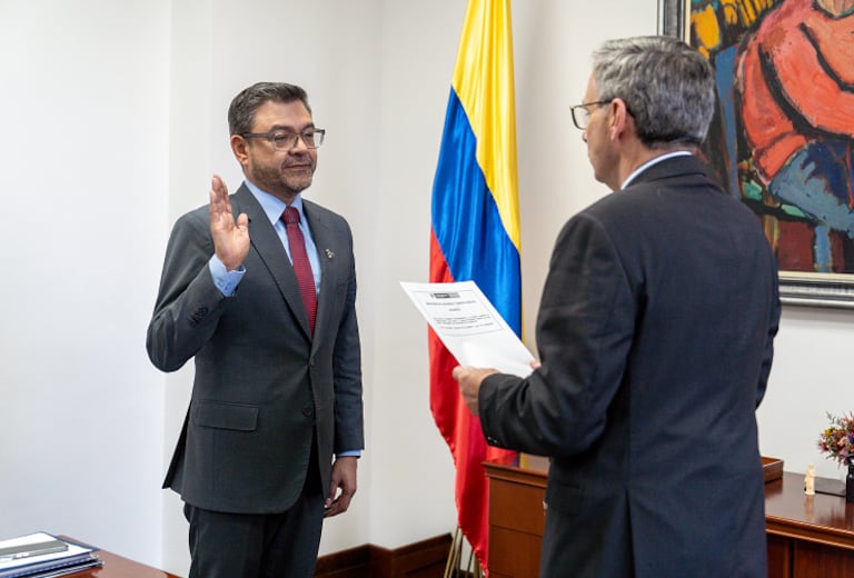 Richard Alexander Caicedo asumió la presidencia de Icetex.