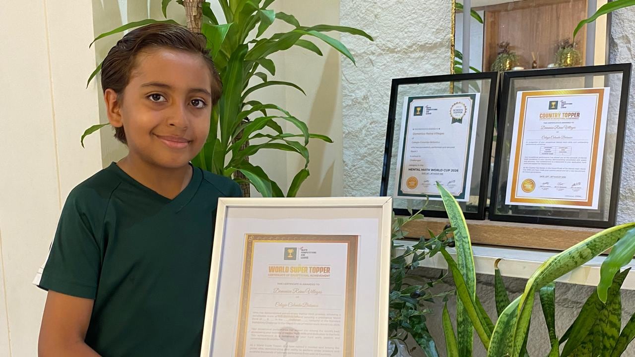 A sus 8 años, Doménico Reina cursa sexto de bachillerato y tiene una habilidad excepcional para las matemáticas. Su talento lo llevó a ocupar el sexto lugar en el World Super Topper de la Mental Math World Cup 2026, entre los participantes de su categoría.