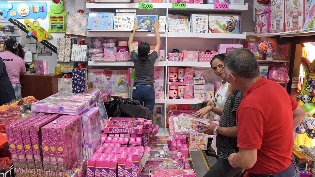 Activación del comercio en el centro de Cali en diciembre.