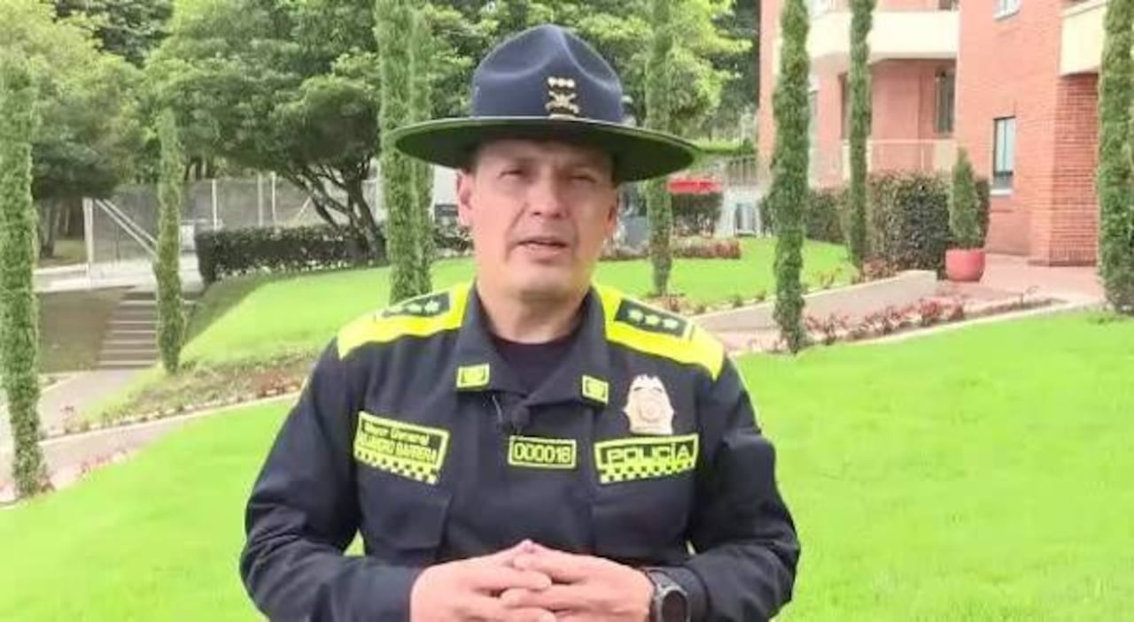 El General en retiro Alejandro Barrera fue designado por el presidente electo Abelardo De la Espriella como nuevo director de la Policía Nacional.