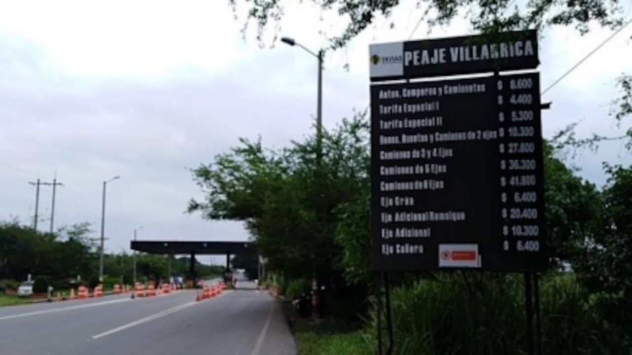 Una buseta que, acondicionada con una plataforma de lanzamiento y artefactos explosivos fue interceptada por la Policía durante un puesto de control en la vía Panamericana. Técnicos antiexplosivos lograron neutralizar de forma segura la estructura, evitando la activación de las cargas y una posible emergencia sobre este importante corredor vial.
