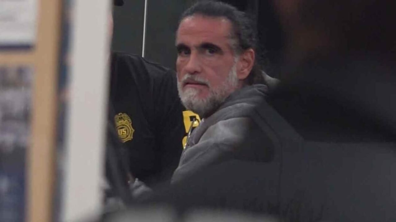 Alex Saab se presentó a su audiencia en Estados Unidos con una tupida barba blanca.