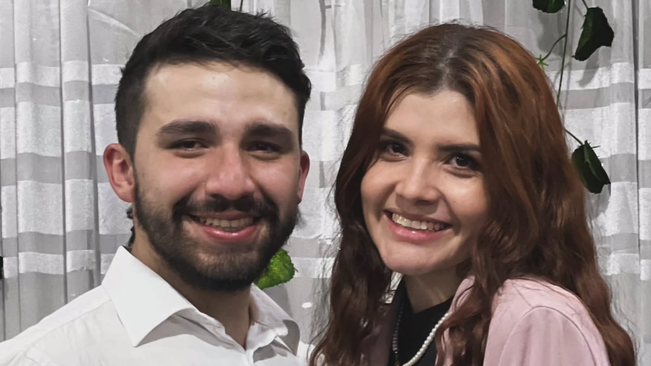Juan Felipe Giraldo y su prometida Natalia Patiño.