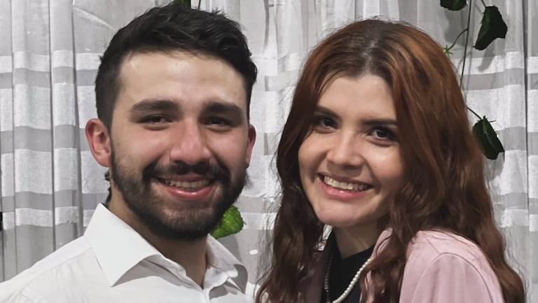 Juan Felipe Giraldo y su prometida Natalia Patiño.