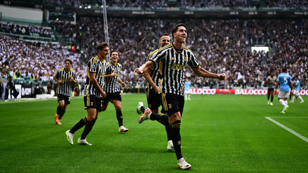 Juventus sin problemas pasó por encima de la Lazio