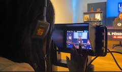 El Péndulo del Aire, bajo el lema ‘la política en movimiento, la información en equilibrio’, se emitirá de lunes a viernes a las 10 de la mañana.