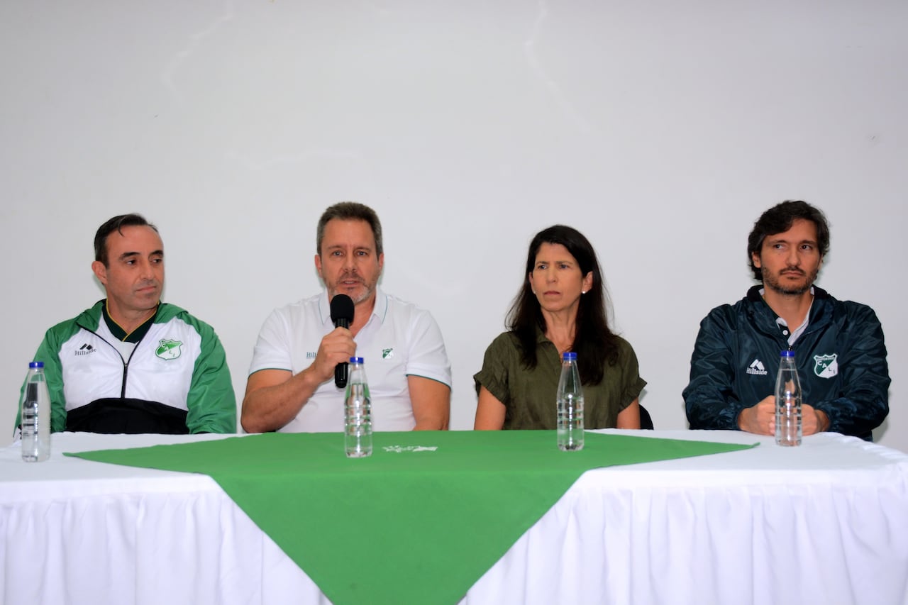 Rueda de prensa, con la nueva Junta Directiva de Club Profeional Deportivo Cali.