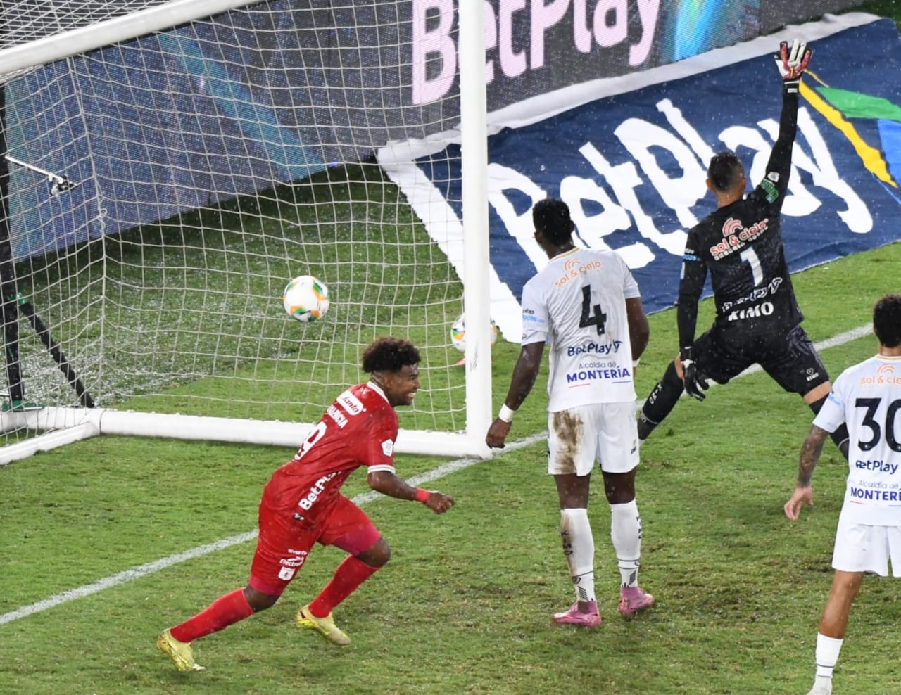 Imagen del partido entre América de Cali y Jaguares de Córdoba por la fecha 8 del primer semestre de la Liga Colombiana 2026.