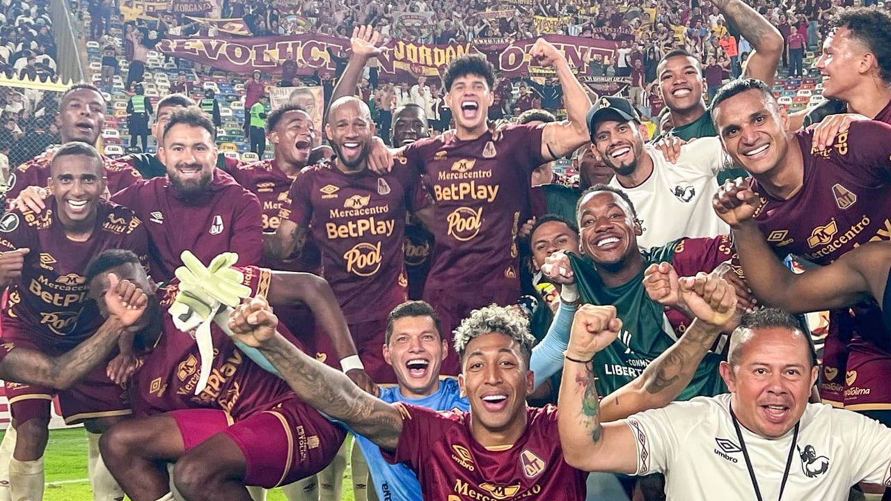 Deportes Tolima celebrando su paso a octavos de final de la Copa Libertadores 2026.