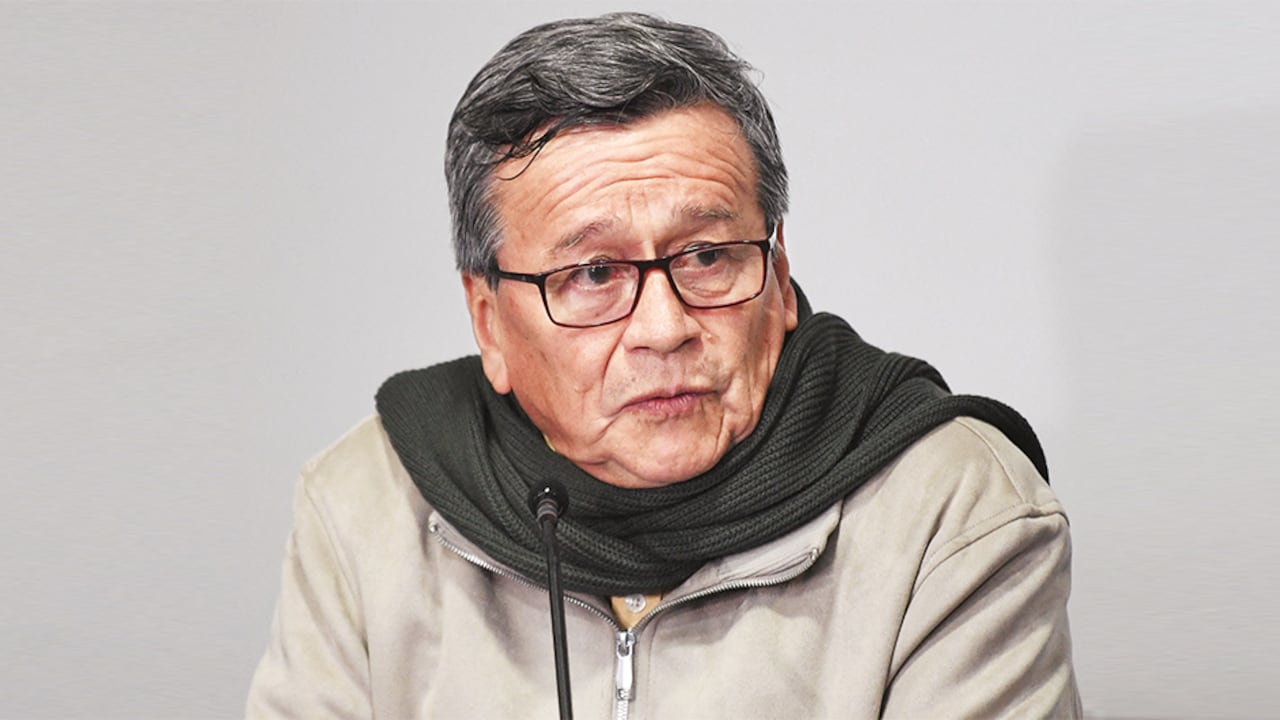 El jefe negociador del ELN, Pablo Beltrán, ha reconocido que los diálogos están en crisis.