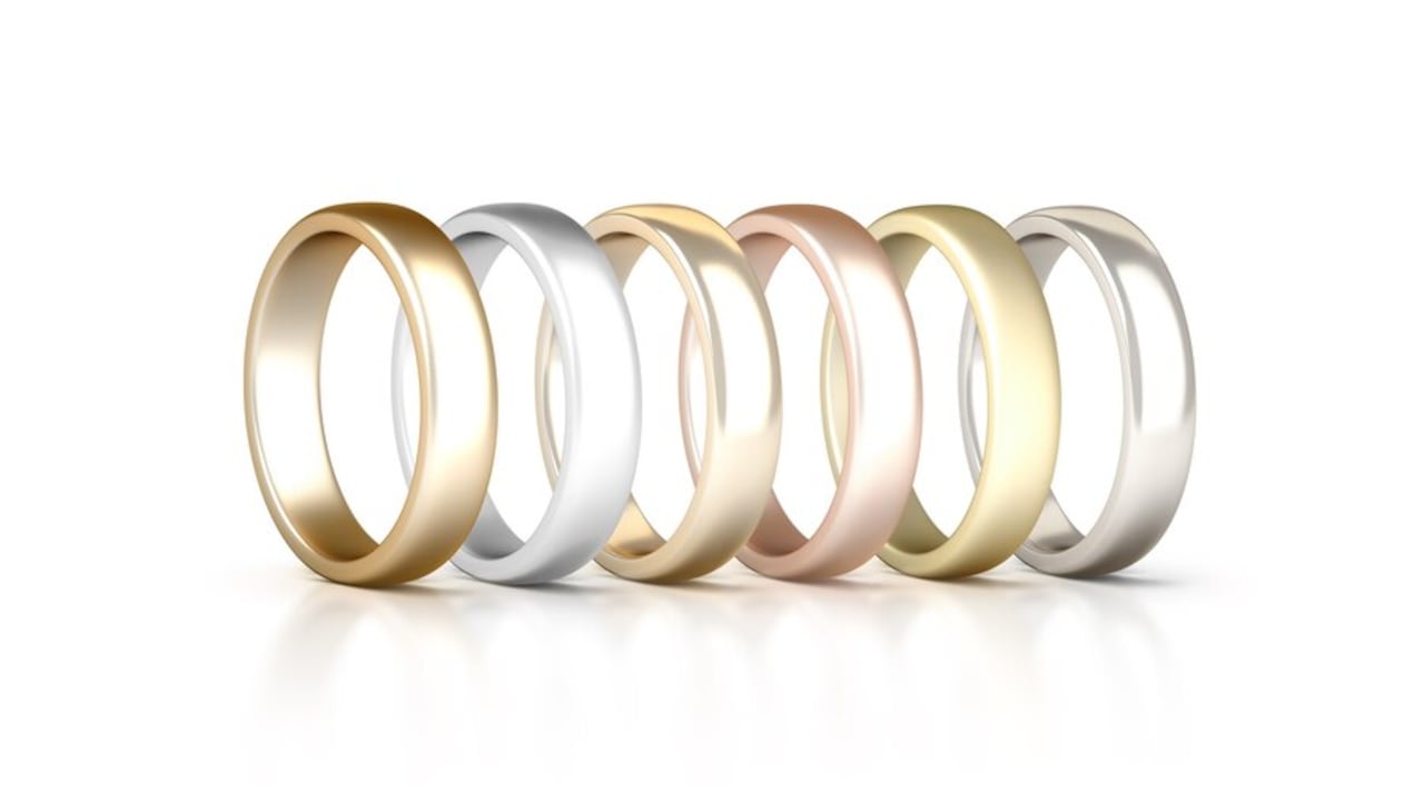 Dependiendo de los elementos, el oro puede tornarse de diferentes colores.