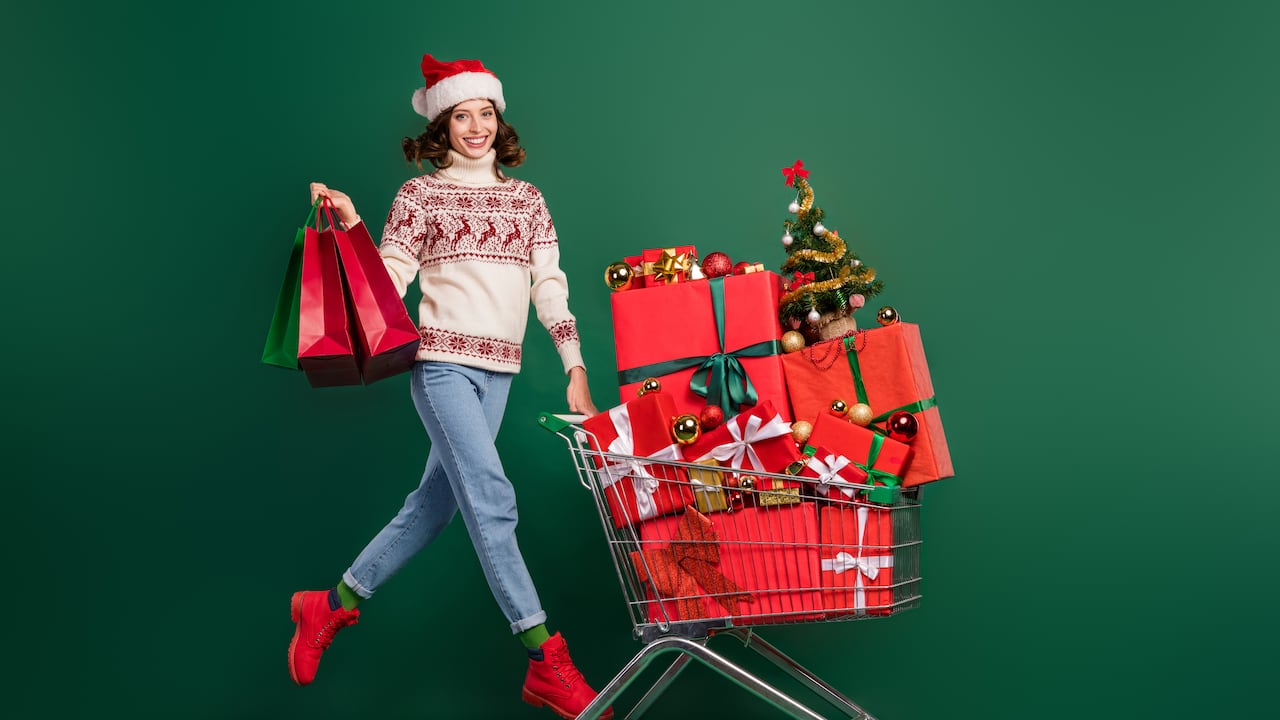 Los regalos de Navidad se puede comprar a través de los diferentes comercios electrónicos.