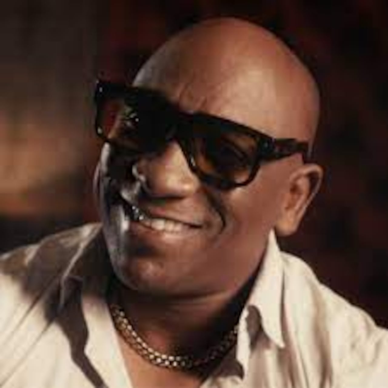 Luisito Vadel, puro sabor cubano, estuvo en el Dejenchufado de El País.