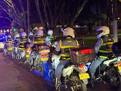 Más de 100 agentes de tránsito participaron en operativos de velocidad y alcoholemia durante la noche del sábado en distintos puntos de Cali.