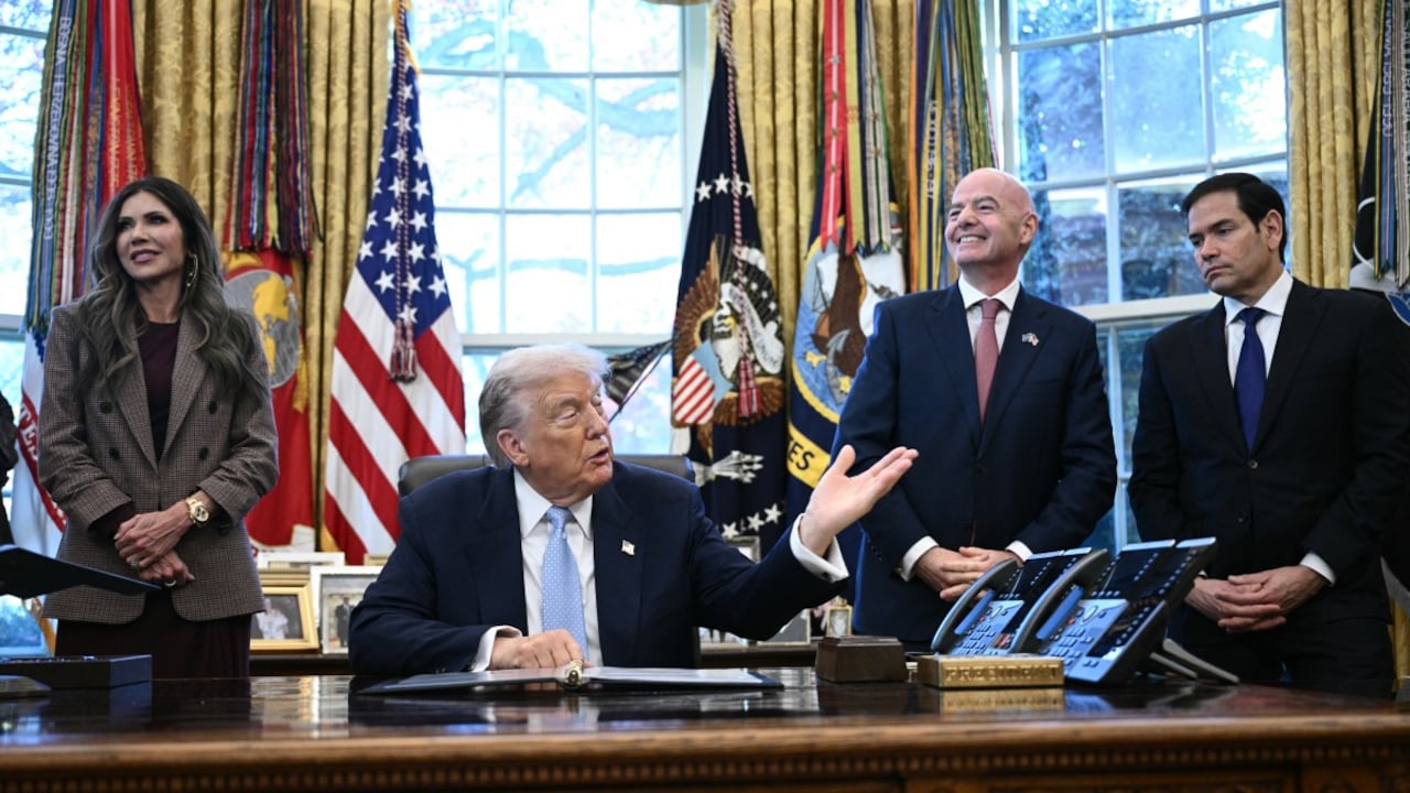 Donald Trump junto con Gianni Infantino en la Casa Blanca.
