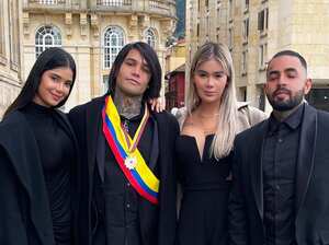 El influencer recibió la Magna Cruz Bolivariana de Los Derechos Humanos, por ser un "gestor de paz".