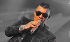 El cantante de música popular se sinceró frente a la situación que vivió en su época de giras de conciertos.